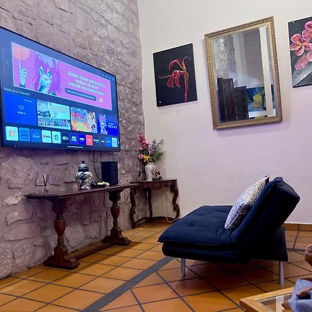 莫雷利亚Casa Monarca别墅 外观 照片